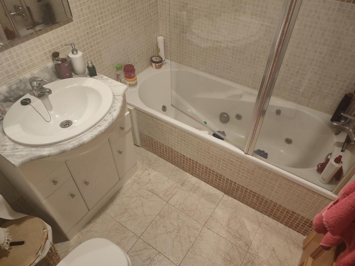 Apartamento Junto A La Playa Zona Tranquila Manilva Eksteriør billede