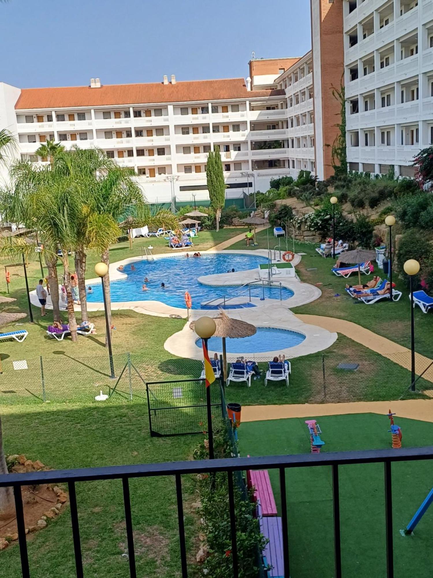 Apartamento Junto A La Playa Zona Tranquila Manilva Eksteriør billede